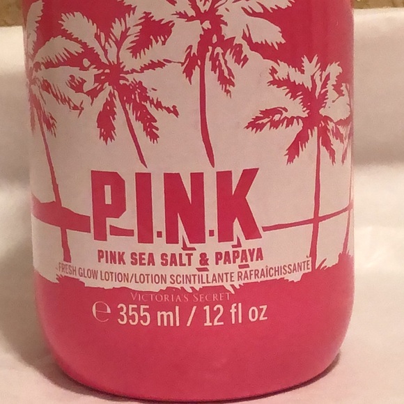 NWT PINK Victoria’s Secret Pink Sea Salt & Papaya Fresh Glow Lotion. 12 oz. HTF - Picture 2 of 4